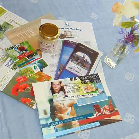 Maison A Avec Jardin Pour 4 Personnes - Fr-1-510-101 Vakantiehuis *