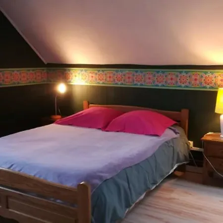 Maison A Avec Jardin Pour 4 Personnes - Fr-1-510-101 * Willies